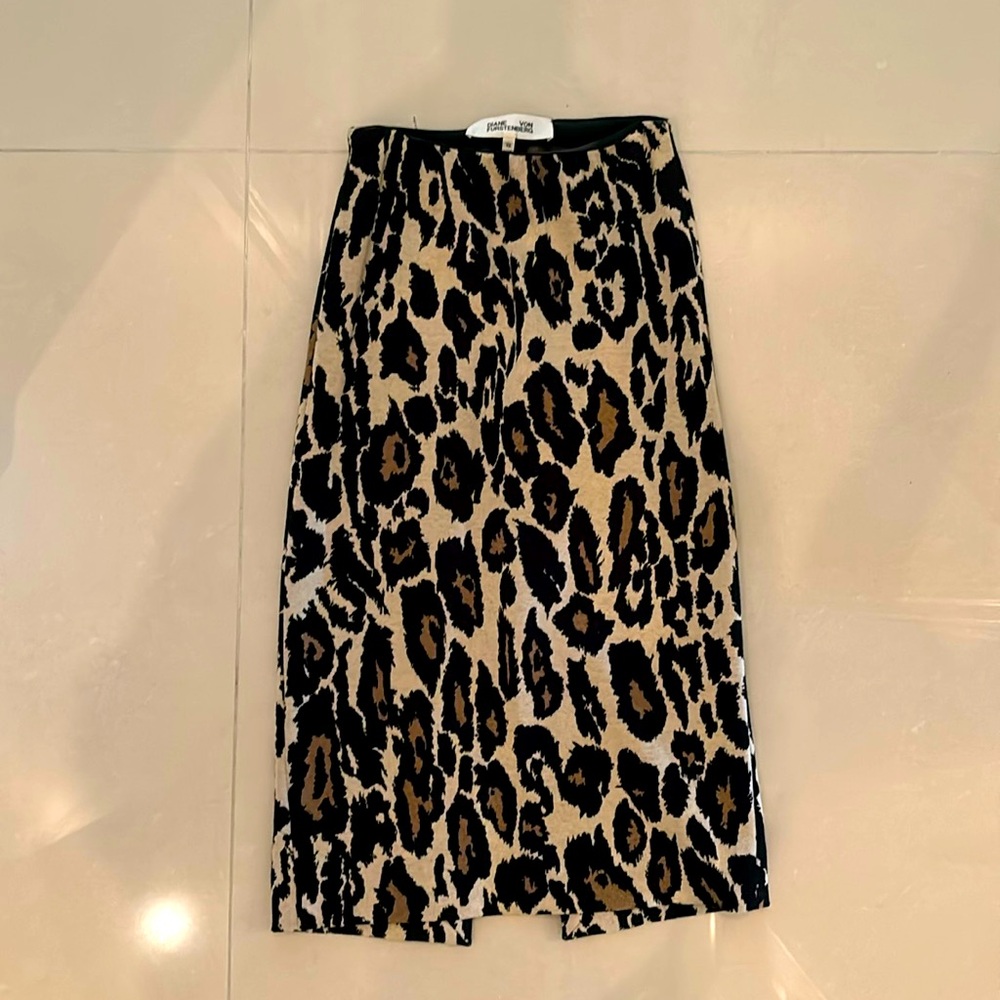 DIAN VON FURSTENBERG Pencil Leopard Skirt XS